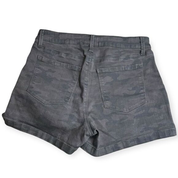 PISTOLA FOR ANTHROPOLOGIE Women’s Dark Camo Hannah Utility Zip Pocket Cargo Shor - Picture 3 of 6